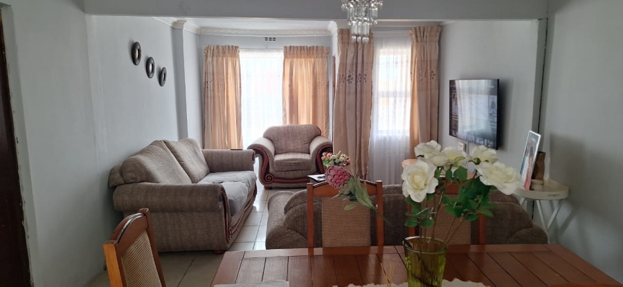 3 Bedroom Property for Sale in Amalinda Eastern Cape